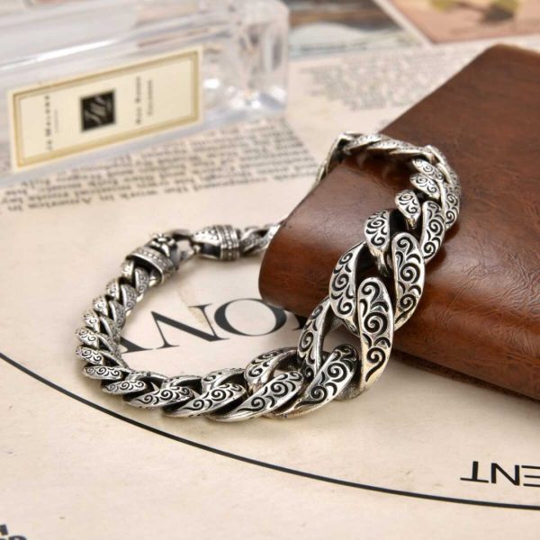 3b8ec143-614c-41f6-aa38-a173d644c978.jpg Domineering Retro Double Chinese Dragon Heads Bracelet