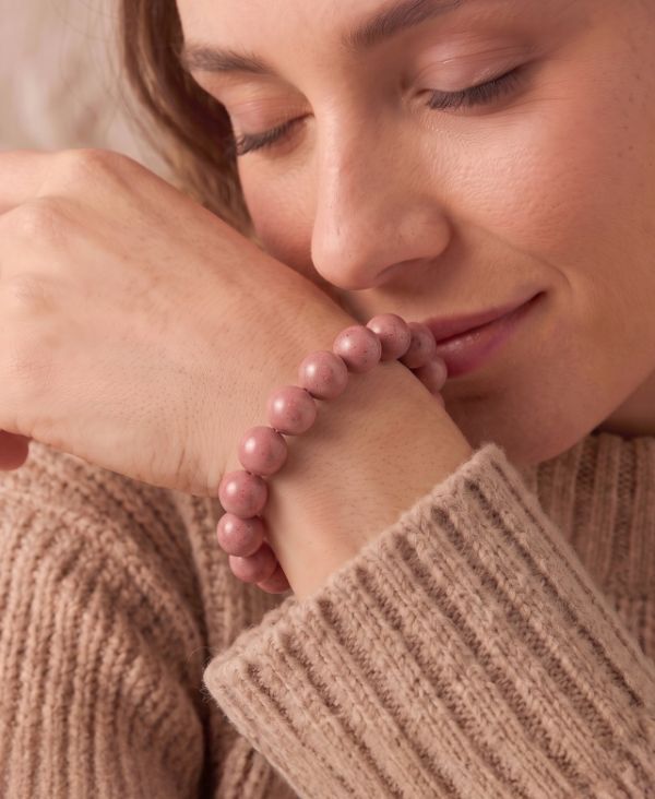 e71220ad-a259-401f-a91a-b1c8a1c20f56.jpg Incense Bead Bracelet | Handmade Aromatherapy Mala - Rose Pink